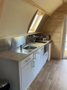 best-wheelchair-accessible-glamping-pods-uk