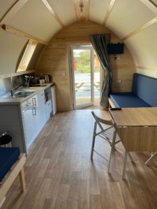 ensuite-wheelchair-accessible-glamping-uk